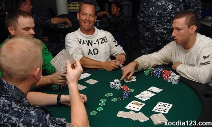 Vì sao nhớ thứ tự bài mạnh trong Poker là quan trọng?